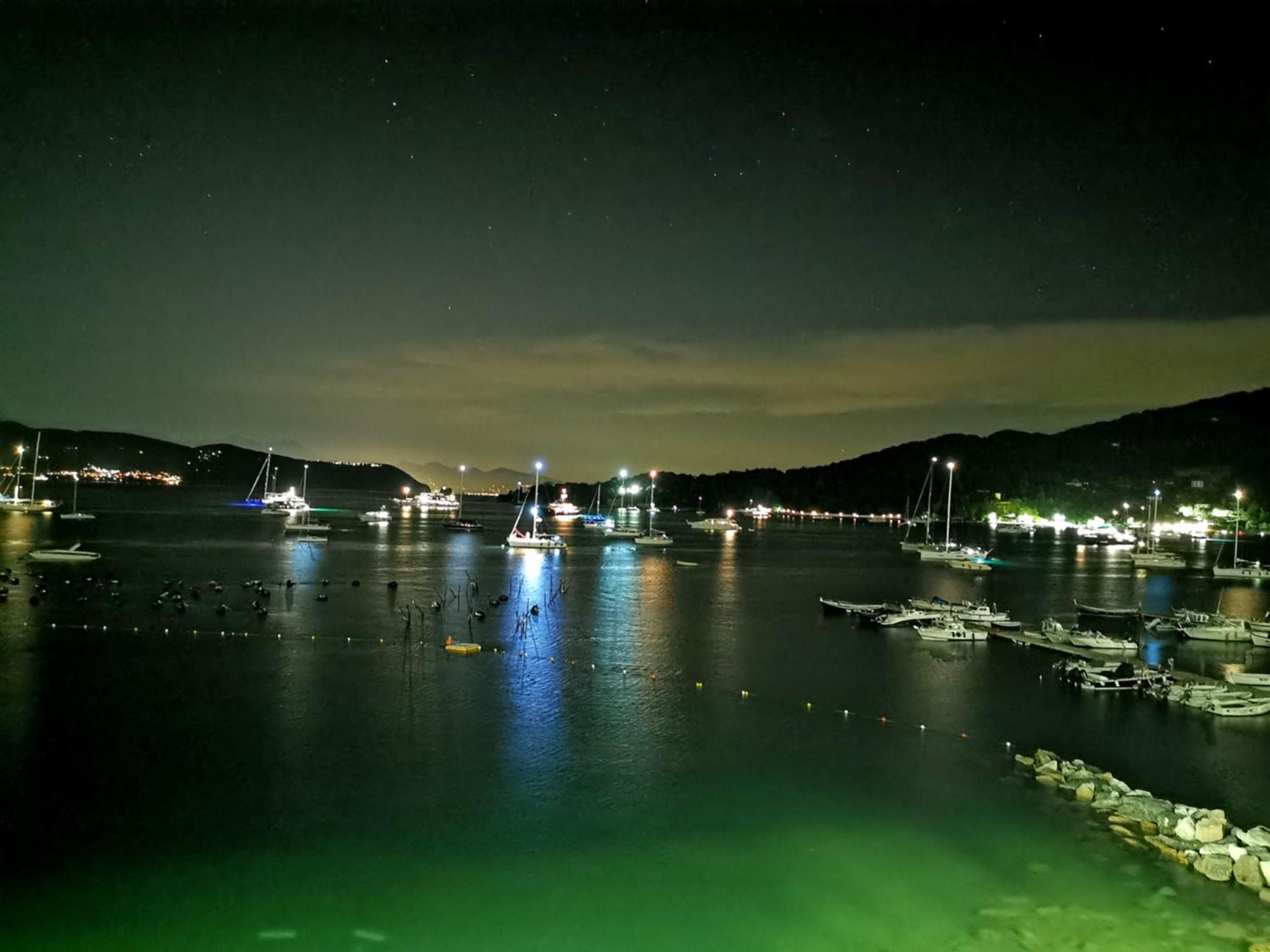 B&B La Palafitta ปอร์โตเวเนเร ภายนอก รูปภาพ